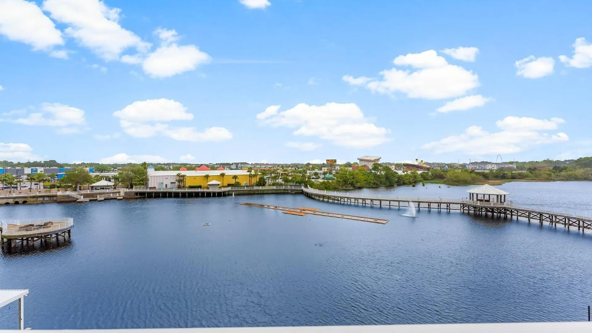 Holiday home Laketown Wharf #320 By Nautical Properties Panama City Beach