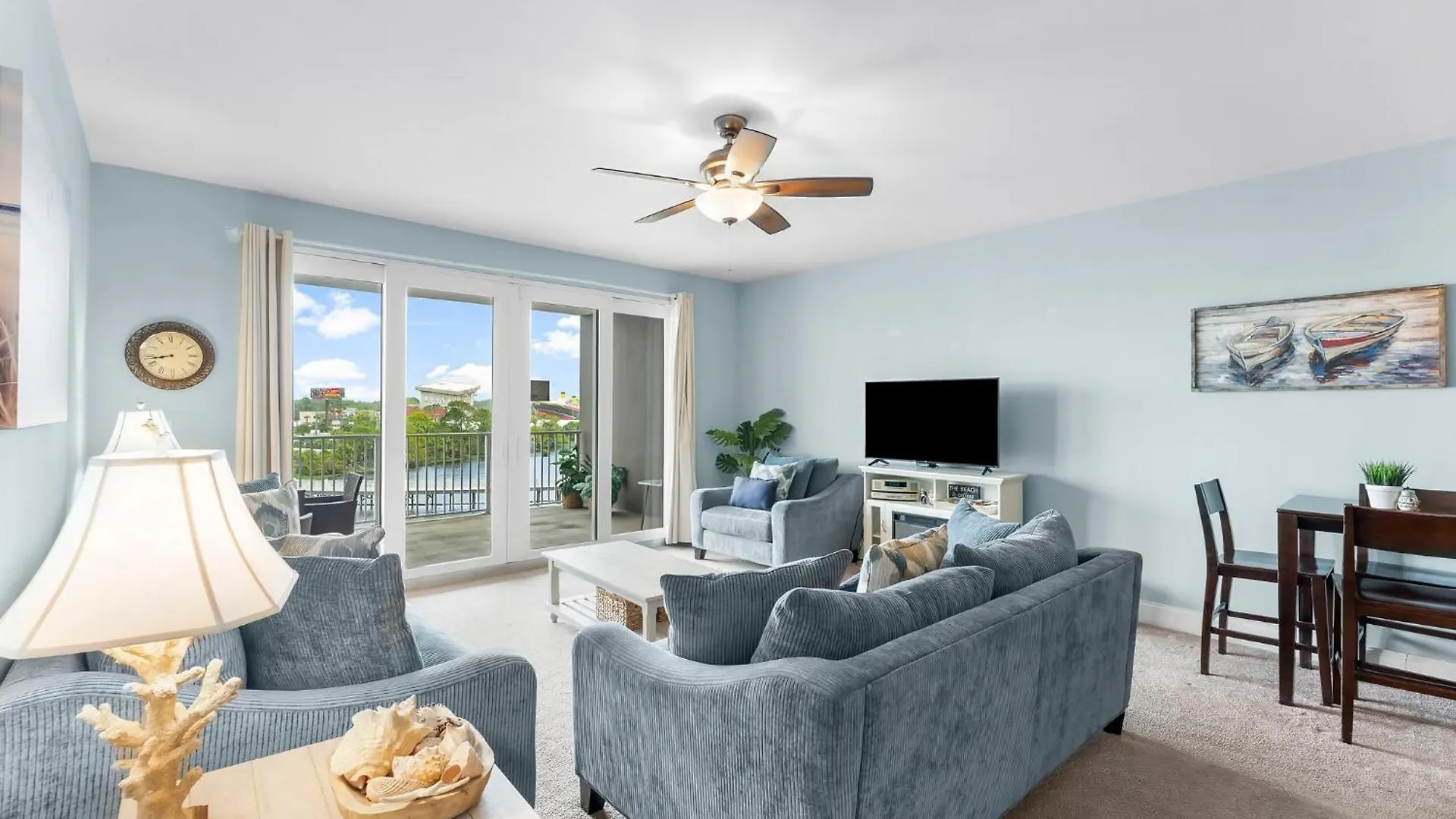 Laketown Wharf #320 By Nautical Properties Panama City Beach Holiday home